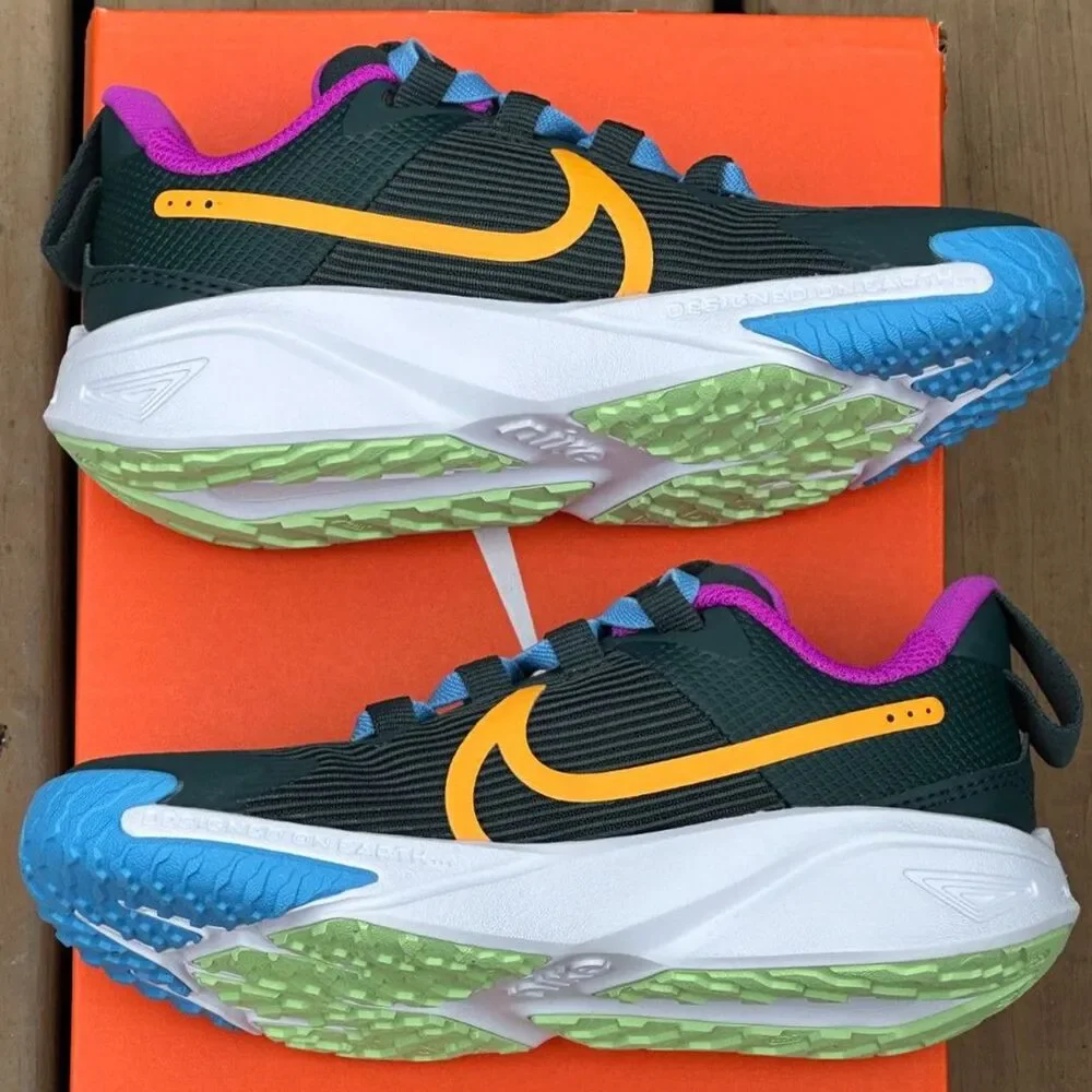 NEW Nike Little Kid Unisex Star Runner 4 Casual Sneaker - Size Youth 11C 11K